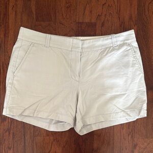 ✨ J.Crew 100% Cotton Chino Shorts – White – Size 10 ✨